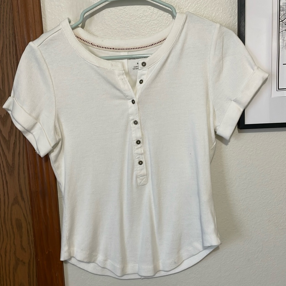 Never worn! Andie Ribbed Henley Top by Pilcro: Short-Sleeve